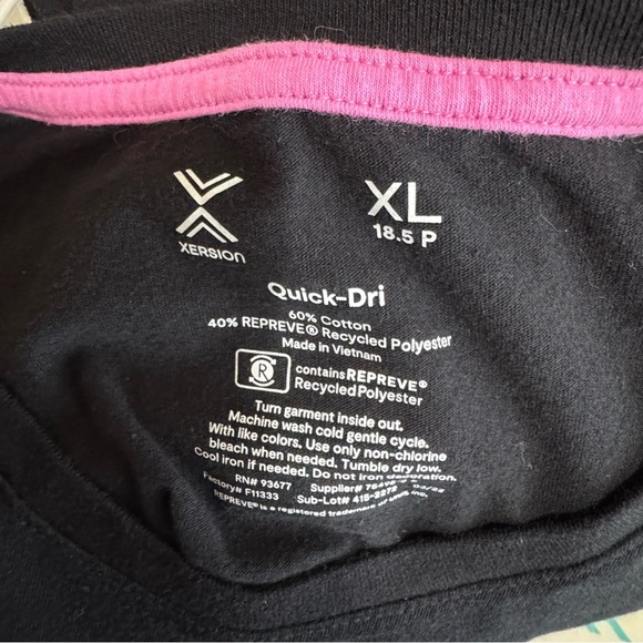 Xersion Girl’s Plus Black Short Sleeve Tee with Vibrant Design Be Strong - Picture 3 of 3